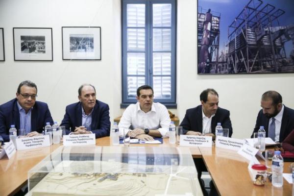 Τσίπρας για πυρκαγιές: Να μην ζήσουμε ποτέ ξανά τέτοια τραγωδία