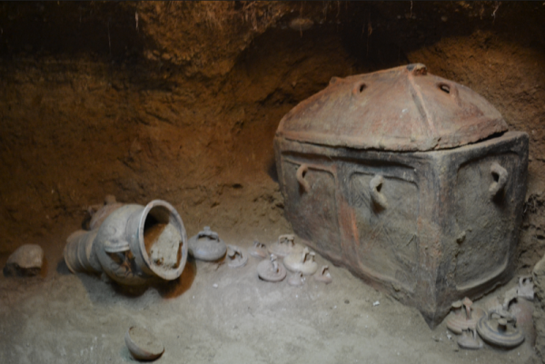 Ασύλητος θαλαμοειδής τάφος αποκαλύφθηκε στην Ιεράπετρα