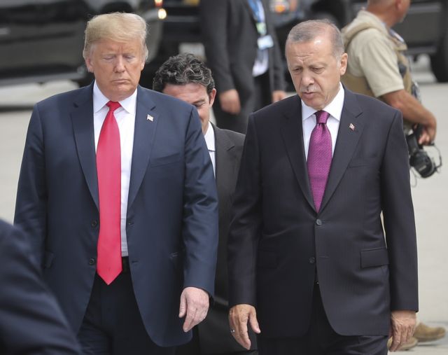 Σε τεντωμένο σχοινί οι σχέσεις ΗΠΑ με Τουρκία - Το τελευταίο «χαρτί» του Ερντογάν
