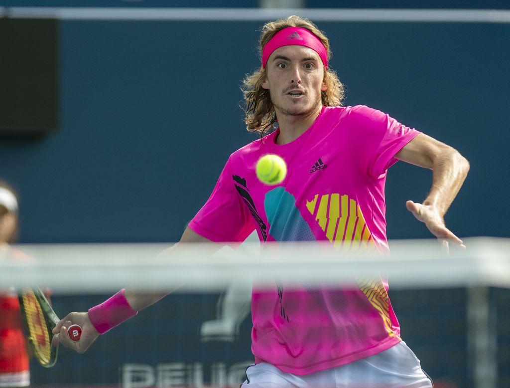 «Happy birthday» στον Τσιτσιπά πριν τη μεγάλη μάχη