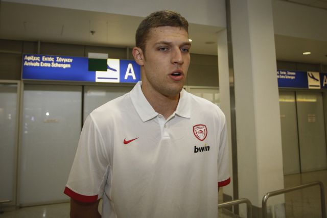 Βεζένκοφ : Να κατακτήσω όσο περισσότερους τίτλους μπορώ