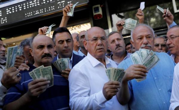 Τουρκία: Η νέα πραγματικότητα για τους πολίτες μετά τον οικονομικό «πόλεμο» με τις ΗΠΑ