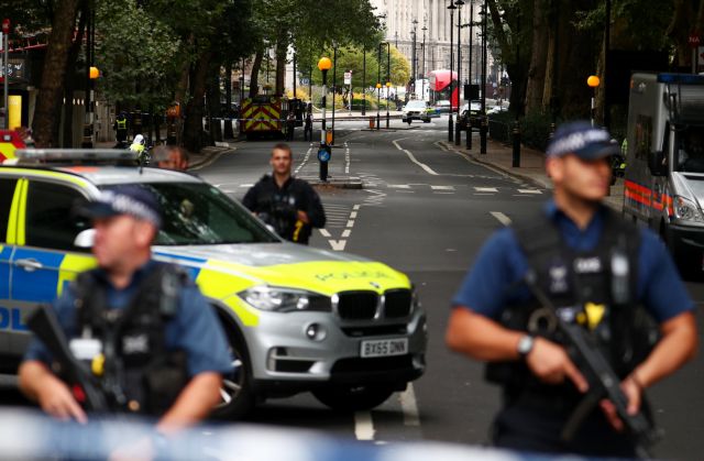 Επίθεση στο Λονδίνο: Βρετανός πολίτης ο δράστης