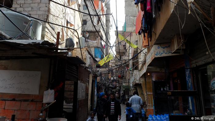 Σύροι στο Λίβανο : Να μείνω ή να φύγω;