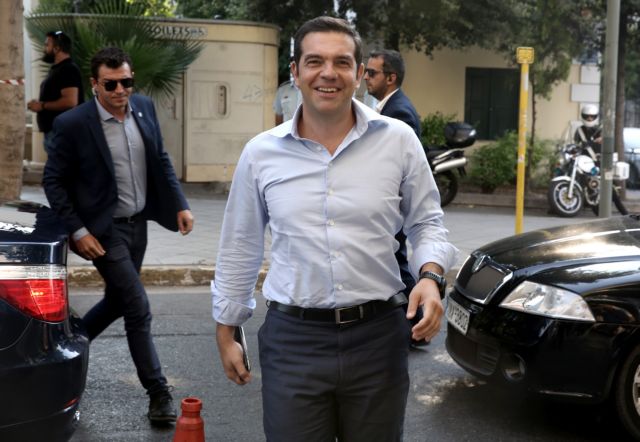 Bloomberg: Μικρής εμβέλειας ανασχηματισμός – Ανέγγιχτα τα μεγαλύτερα υπουργεία