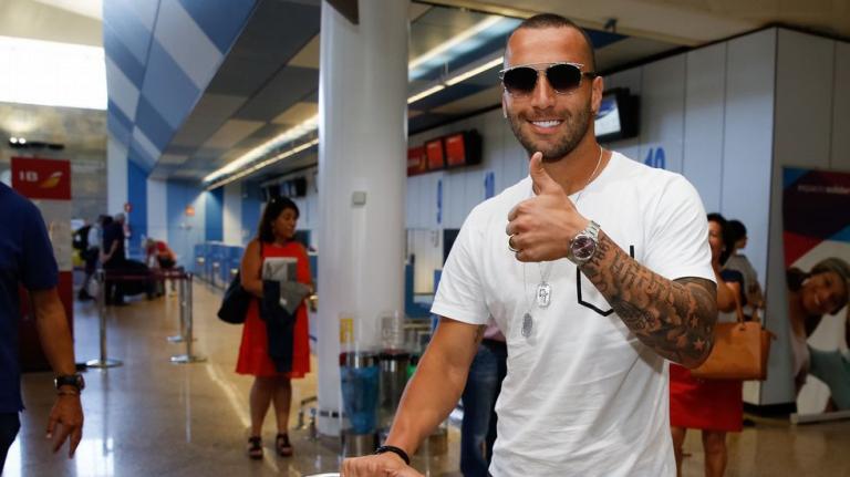 Έρχεται στην Αθήνα ο Γκιγιέρμε και υπογράφει