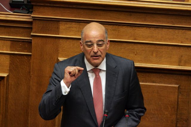 Δένδιας : «Εξαιρετικά καθυστερημένη» η αντίδραση της κυβέρνησης στην πυρκαγιά