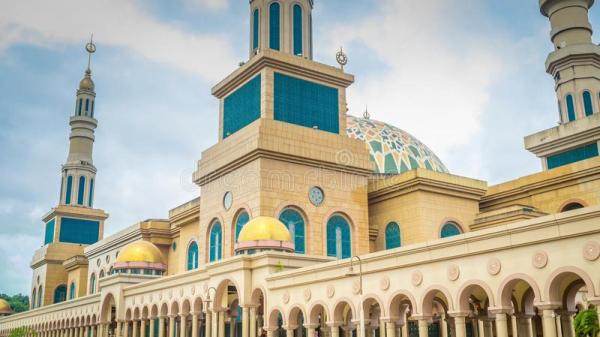 Ινδονησία: Καταδικάστηκε σε πολύμηνη φυλάκιση γιατί παραπονέθηκε για θόρυβο τεμένους