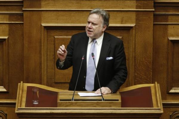 Κατρούγκαλος : Καθοριστική η συνάντηση Τσίπρα – Ερντογάν για τους στρατιωτικούς