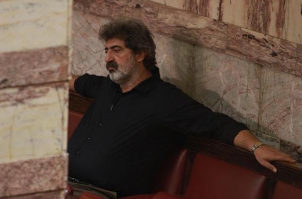 Οργή για την προκλητική δήλωση Πολάκη σχετικά με τους νεκρούς στο Μάτι