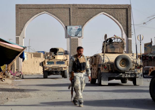 Αφγανιστάν : Αιματηρή κατάληψη στρατιωτικής βάσης από Ταλιμπάν