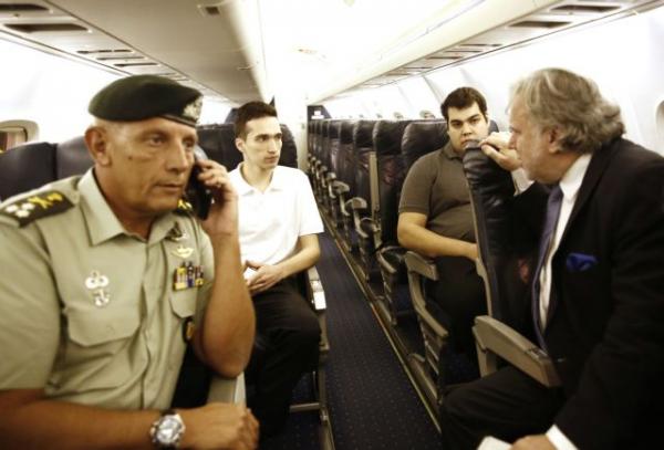 Διεθνή ΜΜΕ: Κίνηση καλής θέλησης η απελευθέρωση των ελλήνων στρατιωτικών