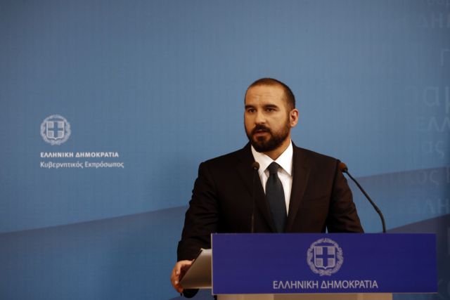 Τζανακόπουλος : Ο Μοσκοβισί επιβεβαιώνει ότι η περίοδος των μνημονίων τελείωσε