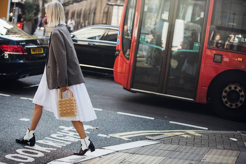 Τα πεζοδρόμια του Λονδίνου πλημμύρισαν με στιλ