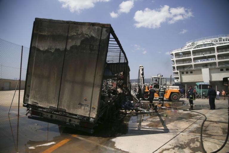 Ελευθέριος Βενιζέλος: Η μάχη κατάσβεσης από τα μάτια των πυροσβεστών