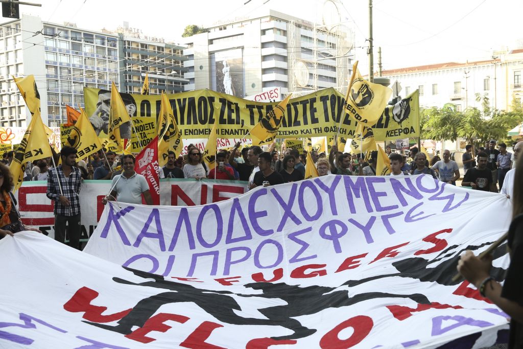 Στιγμιότυπα από το αντιφασιστικό συλλαλητήριο στην Αθήνα στη μνήμη του Παύλου Φύσσα