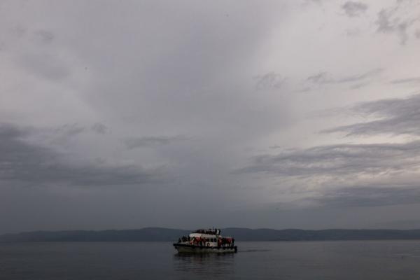 Πλοίο με 60 πρόσφυγες εντοπίστηκε κοντά στην Πάτρα