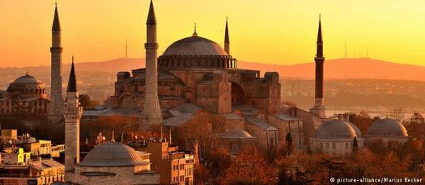 Αγ. Σοφία: «Εξωτερική πολιτική και θρησκεία»