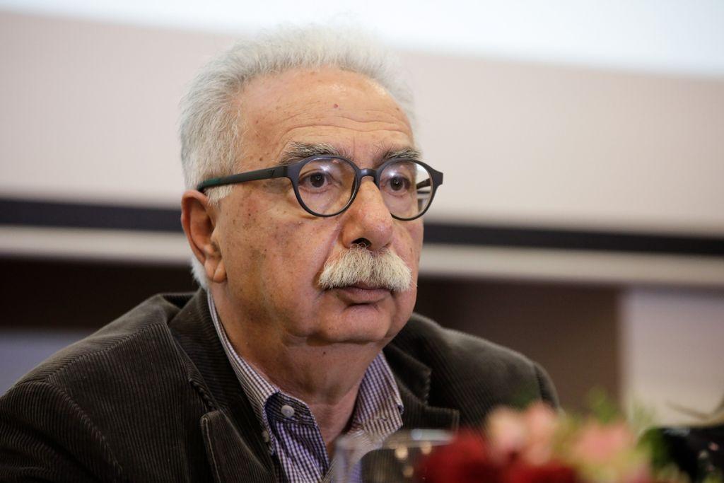 Γαβρόγλου: Λίγες οι θέσεις για τους νέους επιστήμονες