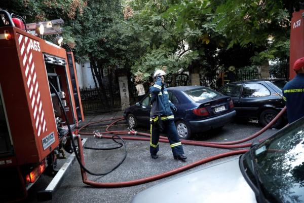 Πυρκαγιά σε διαμέρισμα στα Μελίσσια