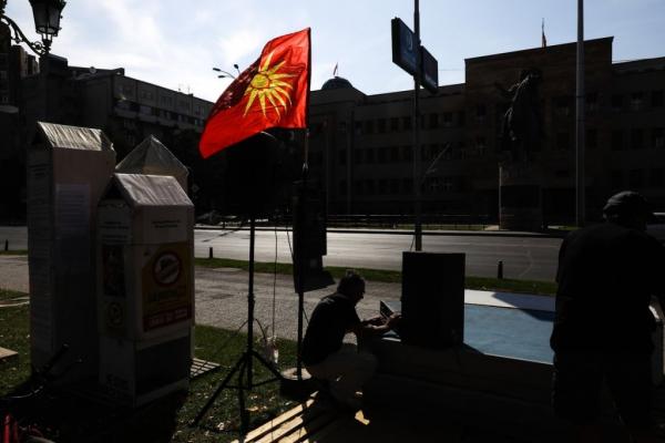 Μακεδονικό: Άδεια τα εκλογικά κέντρα – Στο 28,8% η συμμετοχή