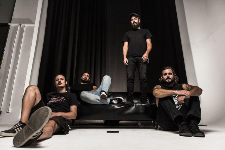 Οι 1000mods μιλούν στο in.gr λίγο πριν ανέβουν στους Βράχους