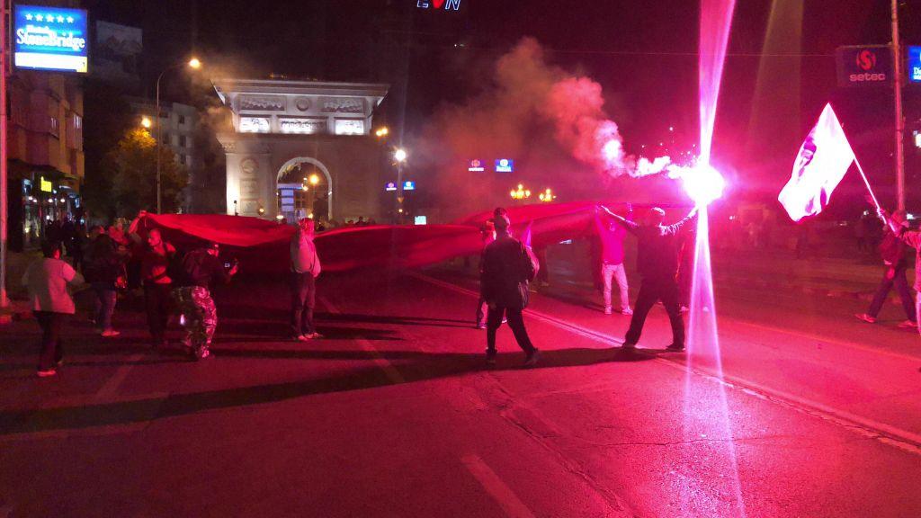 Πανηγύρια στα Σκόπια για την αποχή στο δημοψήφισμα