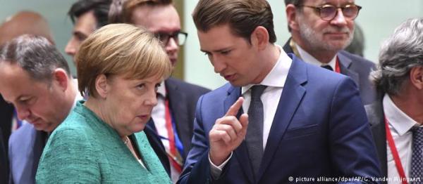 Με προσφυγικό στις αποσκευές ο Κουρτς στο Βερολίνο