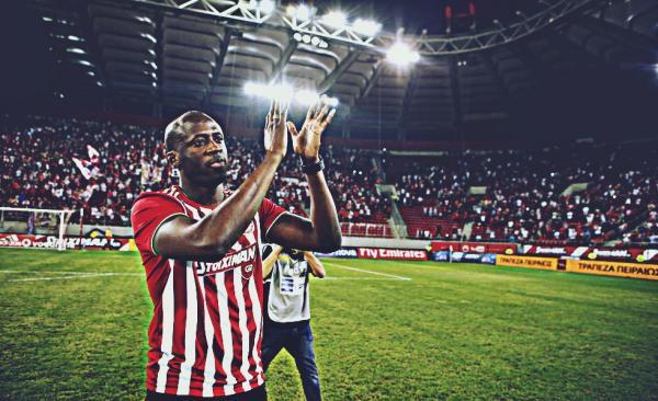 Τέτοια πολυτέλεια μόνο ο Ολυμπιακός