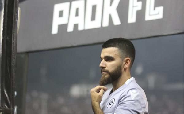 ΠΑΟΚ: Στα αποδυτήρια ο Γ. Σαββίδης