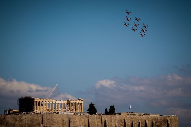 Athens Flying Week: Έτοιμη να «απογειώσει» για 7η φορά την Αθήνα [Εικόνες]