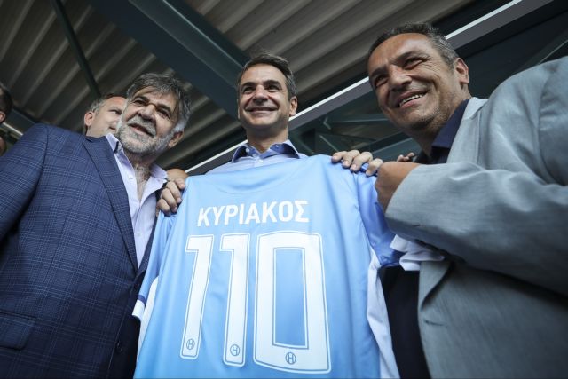 Και στο περίπτερο του Ηρακλή ο Μητσοτάκης