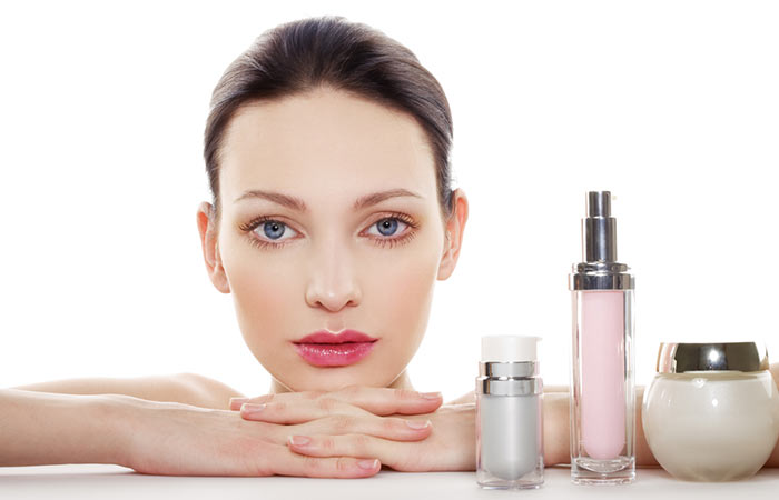 Η περιοχή που παραλείπετε να περιποιηθείτε και προδίδει την ηλικία σας