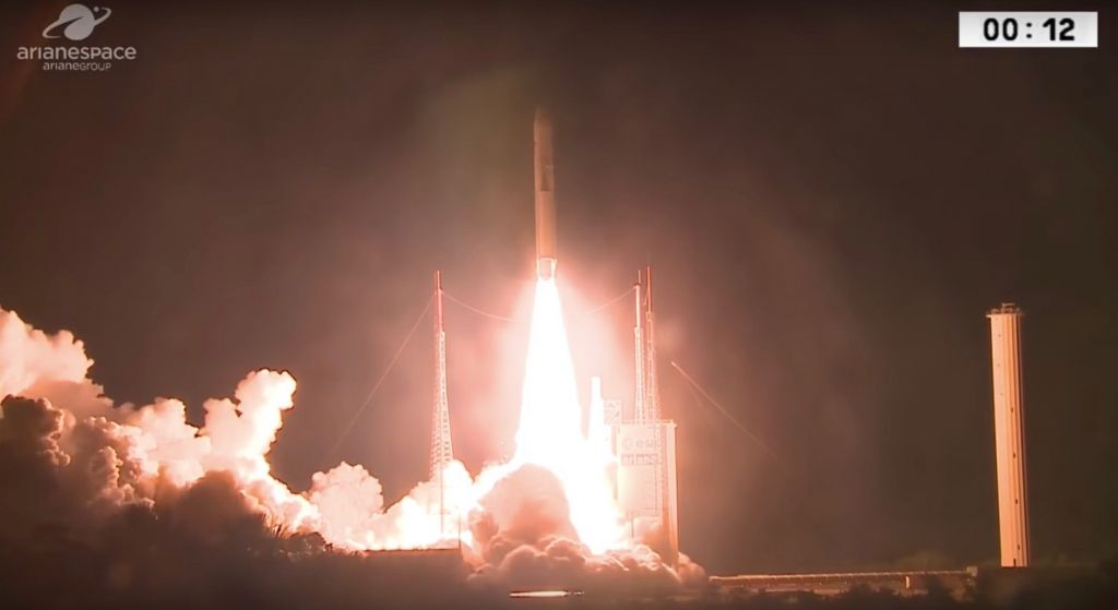 Πραγματοποιήθηκε η 100ή εκτόξευση του Ariane 5