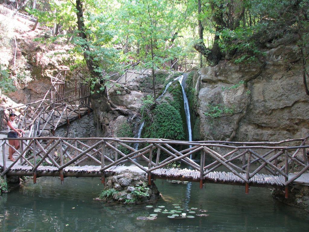 Παρεμβάσεις αναβάθμισης της κοιλάδας των Πεταλούδων