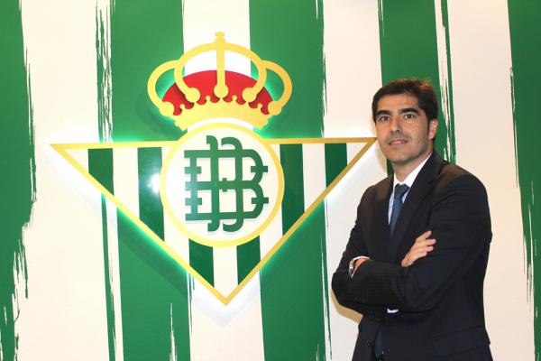 Άνχελ Χάρο: «Βήμα πρόκρισης αν νικήσουμε στο Καραϊσκάκη»