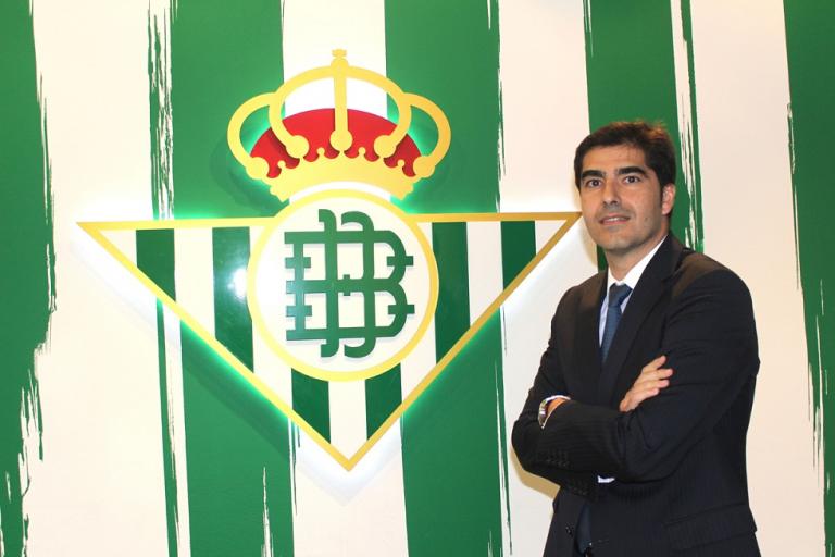 Άνχελ Χάρο: «Βήμα πρόκρισης αν νικήσουμε στο Καραϊσκάκη»