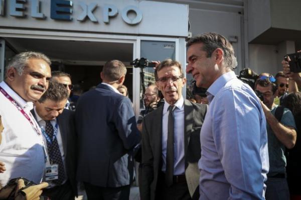 Σε εξέλιξη η επίσκεψη Μητσοτάκη στη 83η ΔΕΘ