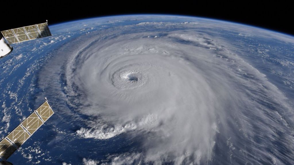 Ο τυφώνας «Φλόρενς» όπως φαίνεται από το διάστημα