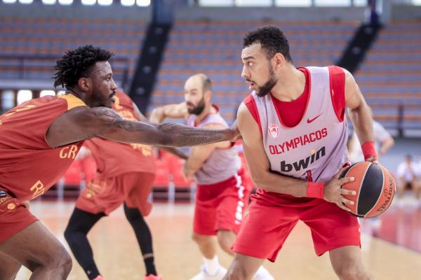 Εκτός προπόνηση ο Γκος