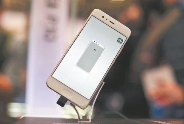 Huawei: Το P Smart Plus χρηματοδοτεί την έρευνα για τον παιδικό καρκίνο