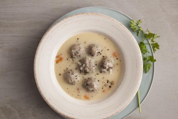 Γιουβαρλάκια αβγολέμονο