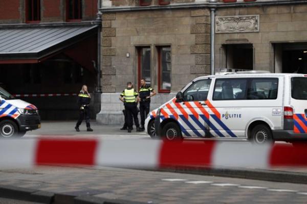Ολλανδία: Οι «προσβολές στο Ισλάμ» το κίνητρο του δράστη της τρομοκρατικής επίθεσης