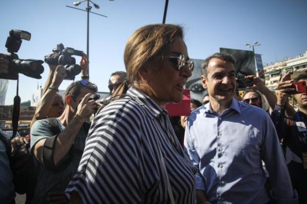 Στη ΔΕΘ και η Ντόρα μαζί με τον Κυριάκο