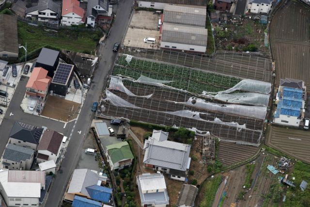 Ιαπωνία: Ο τυφώνας Τζέμπι άφησε πίσω του 9 νεκρούς και 340 τραυματίες