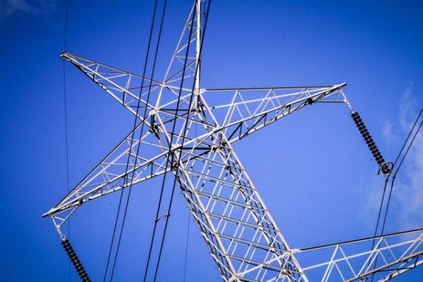 Στρατηγική συνεργασία ΗΡΩΝ και Ελινόιλ στην ενέργεια