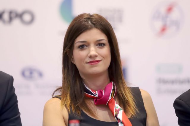 «Ξεσάλωσε» το twitter για την πρόσληψη Νοτοπούλου