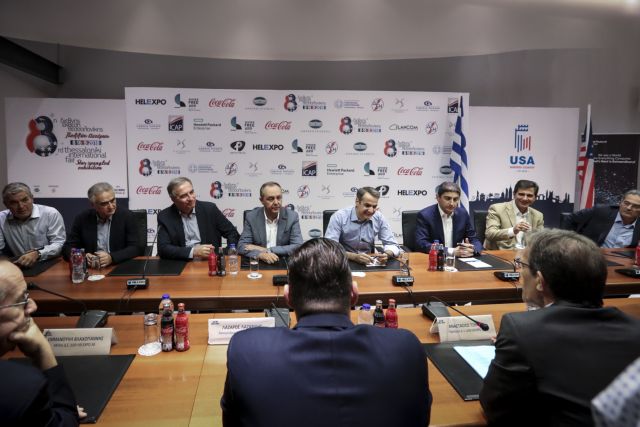 Η ατάκα Μητσοτάκη στους φωτογράφους