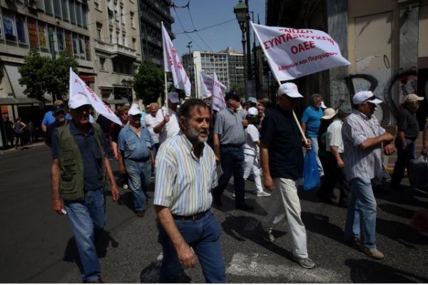 Συντάξεις: Ολα κρίνονται σε μία εβδομάδα για τις περικοπές