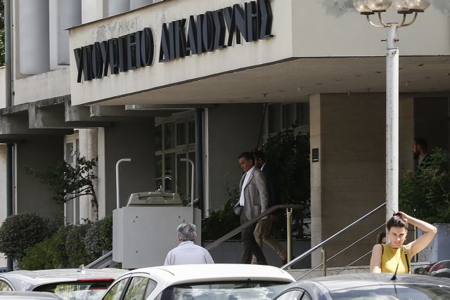 Λίστα με καθυστερήσεις καταγράφει η τρόικα